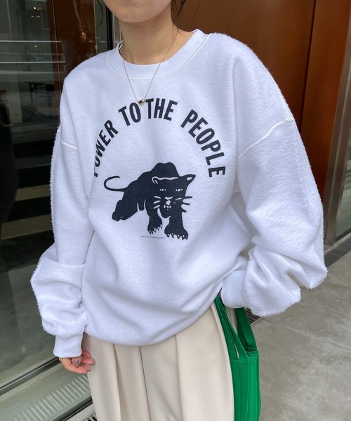 CAPRICIEUX LE'MAGE（カプリシューレマージュ）の「裏使いプリントスエット（スウェット・レディース・ブラック/マスタード/ホワイト・LARGE）」の2枚目の写真