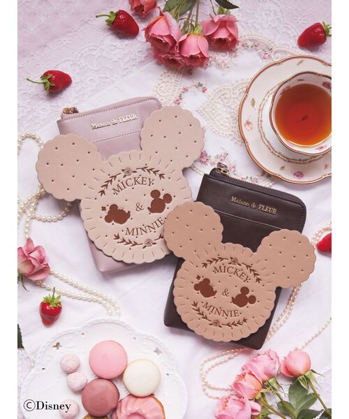 Maison de FLEUR（メゾンドフルール）の「Mickey&Minnie/スマホポシェット（スマホグッズ・レディース・ブラウン/ピンク・FREE）」の12枚目の写真