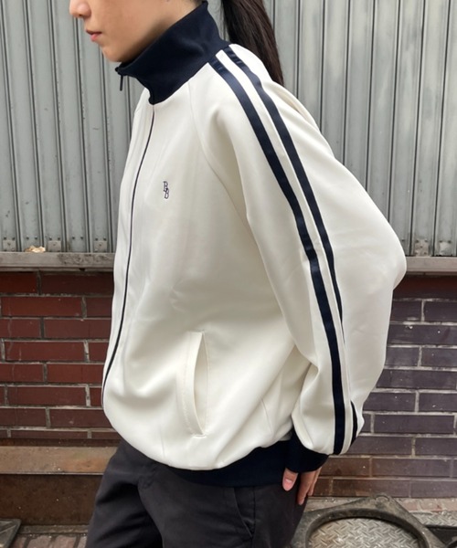 BROKEN BASE（ブロークンベース）の「ワンポイント刺繍トラックジャケット（ブルゾン・メンズ・ネイビー/アイボリー/オリーブ・MEDIUM/LARGE）」の5枚目の写真