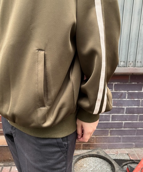 BROKEN BASE（ブロークンベース）の「ワンポイント刺繍トラックジャケット（ブルゾン・メンズ・ネイビー/アイボリー/オリーブ・MEDIUM/LARGE）」の17枚目の写真