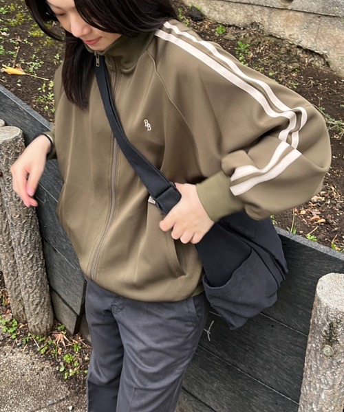 BROKEN BASE（ブロークンベース）の「ワンポイント刺繍トラックジャケット（ブルゾン・メンズ・ネイビー/アイボリー/オリーブ・MEDIUM/LARGE）」の8枚目の写真