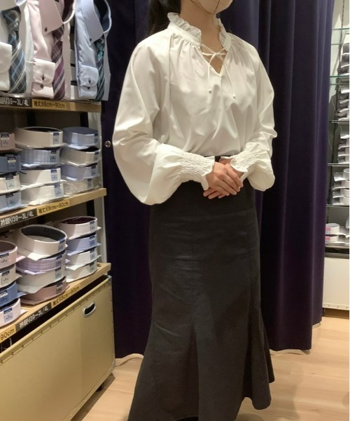 TOKYO SHIRTS(トウキョウシャツ)の「COFREX フリル衿 ラグラン袖 長袖ブラウス(ビジネスシャツ・レディース・ホワイト・M/L)」の19枚目の写真