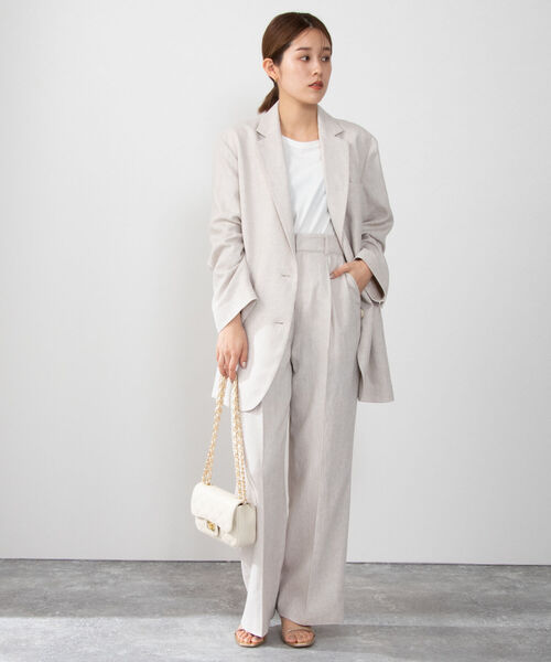 NOLLEY’S(ノーリーズ)の「五明祐子さん着用 ◇【WEB限定】POLY・LINEN マニッシュテーラージャケット(テーラードジャケット・レディース・グレー系その他4/ベージュ・FREE)」の19枚目の写真