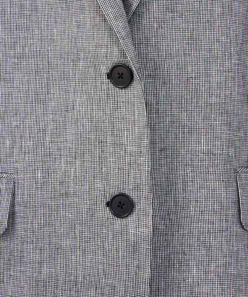 NOLLEY’S(ノーリーズ)の「五明祐子さん着用 ◇【WEB限定】POLY・LINEN マニッシュテーラージャケット(テーラードジャケット・レディース・グレー系その他4/ベージュ・FREE)」の6枚目の写真