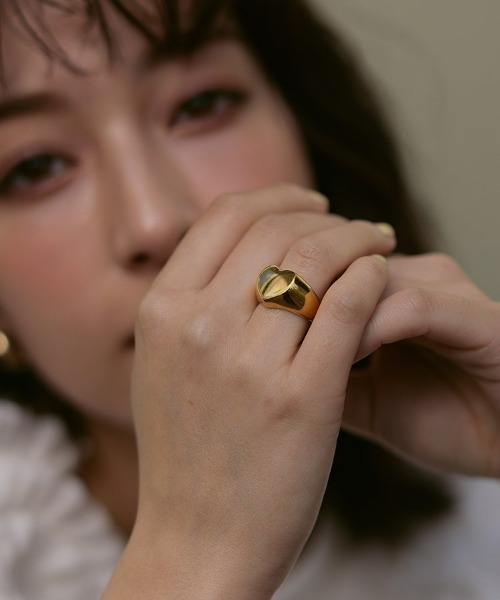 at.(アット)の「【at.】ハートリング(リング・レディース・シルバー/ゴールド・13号/11号)」の4枚目の写真