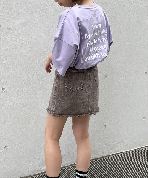 one way(ワンウェイ)の「ビッグロゴTシャツ(Tシャツ/カットソー・レディース・ブラック/ブルー/パープル/ホワイト・FREE)」の14枚目の写真