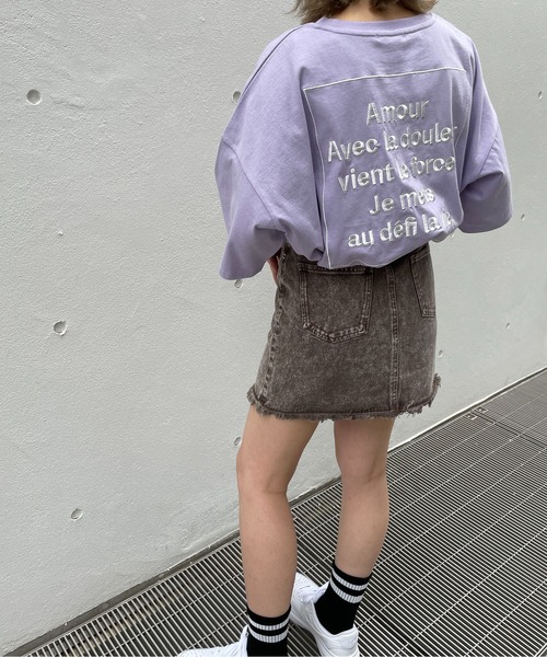 one way(ワンウェイ)の「ビッグロゴTシャツ(Tシャツ/カットソー・レディース・ブラック/ブルー/パープル/ホワイト・FREE)」の17枚目の写真