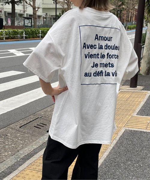 one way(ワンウェイ)の「ビッグロゴTシャツ(Tシャツ/カットソー・レディース・ブラック/ブルー/パープル/ホワイト・FREE)」の7枚目の写真