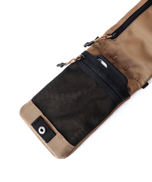 Topologie（トポロジー）の「【Topologie/トポロジー】PHONE SACOCHE【バッグ単体】モバイルショルダー（ショルダーバッグ・メンズ・ブラック/ミント/ブロンズ/ブルー・FREE）」の8枚目の写真