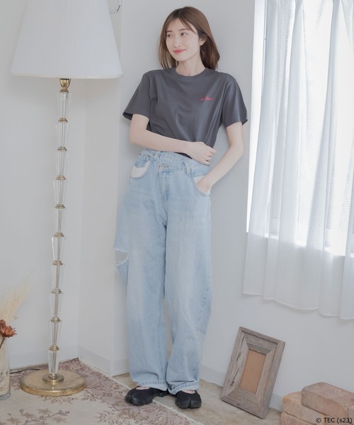 Tom&Jerry(トムアンドジェリー)の「【公式】トムとジェリー 天竺半袖Tシャツ(Tシャツ/カットソー・レディース・サックスブルー/カーキ/ベージュ/ダークグレー・M/L)」の18枚目の写真