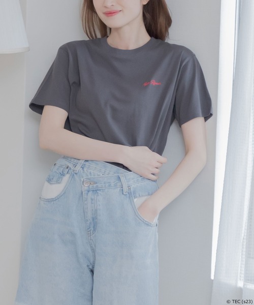 Tom&Jerry(トムアンドジェリー)の「【公式】トムとジェリー 天竺半袖Tシャツ(Tシャツ/カットソー・レディース・サックスブルー/カーキ/ベージュ/ダークグレー・M/L)」の19枚目の写真