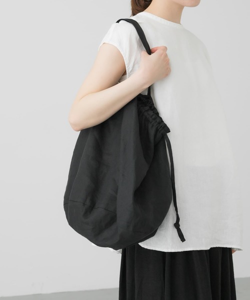 かぐれ（カグレ）の「リネンキンチャクバッグ（ショルダーバッグ・レディース・ベージュ/ブラック/ベージュ系その他・FREE）」の18枚目の写真