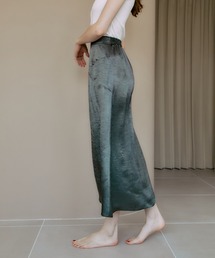 PUBLIC TOKYO | 【栃木県産】ヴィンテージリキッドサテンマーメイドスカート/ストレートシルエット(スカート)