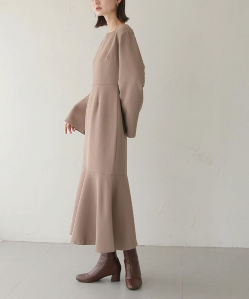 CLEIO（クレイオ）の「【CLEIO】ベルスリーブフレアロングワンピース/BELL SLEEVE FLARE LONG DRESS/293-10607（ドレス・レディース・モカ/アイボリー・FREE）」の19枚目の写真