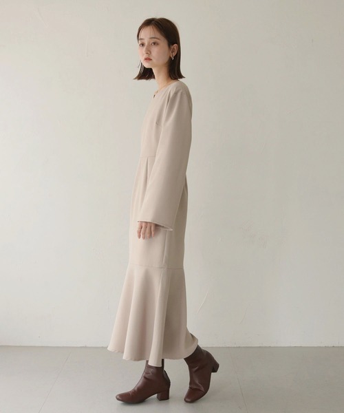 CLEIO（クレイオ）の「【CLEIO】ベルスリーブフレアロングワンピース/BELL SLEEVE FLARE LONG DRESS/293-10607（ドレス・レディース・モカ/アイボリー・FREE）」の7枚目の写真