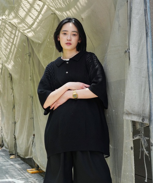 Lulu ＆ Arnie（るるあんどあーにー）の「オーバーサイズ ケーブル編み サマーニット ポロシャツ（ニット/セーター・メンズ・ブラック/ブラウン/グレイッシュベージュ・MEDIUM/LARGE）」の10枚目の写真