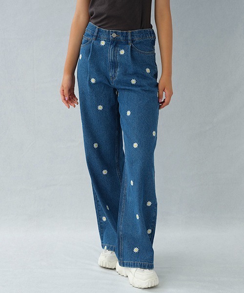 LOVETOXIC（ラブトキシック）の「アソートワイドパンツ（その他パンツ・キッズ・サックスブルー/ネイビー/ライトブルー/ブルー/ブラック/ダークブルー・L/SS/M/S）」の4枚目の写真