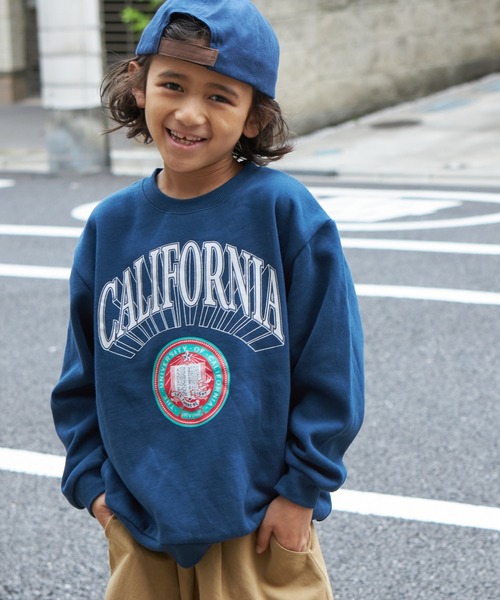 PAIRMANON STREET（ペアマノンストリート）の「【PAIRMANON STREET】ロゴプリント オーバーサイズ トレーナー（スウェット・キッズ・グレー系その他3/ブルー系その他3/ブルー系その他/ホワイト系その他/ブルー系その他2/レッド系その他/グレー系その他2/グリーン系その他/グレー系その他/マスタード/ブラック系その他/レッド系その他3/レッド系その他2/グレー系その他4/ブラウン系その他/ブラック系その他2/ピンク系その他/グリーン系その他2/ブラック系その他3/イエロー系その他・120/110/150/140/90/100/130）」の13枚目の写真