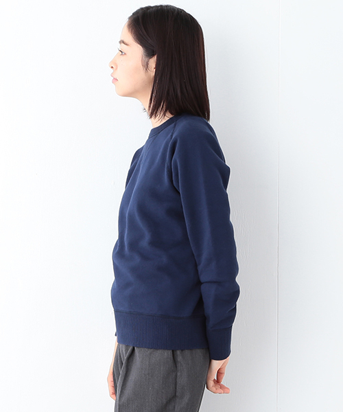 BEAMS BOY（ビームスボーイ）の「BEAMS BOY / カラー 裏毛フリーダム スウェットクルー（スウェット・レディース・レッド/ネイビー・ONE SIZE）」の14枚目の写真