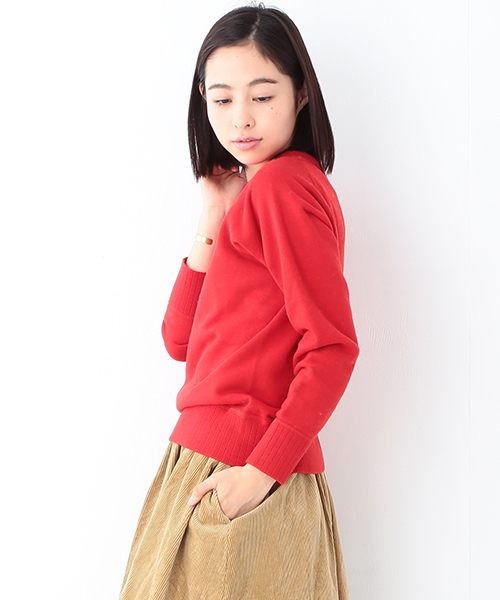 BEAMS BOY（ビームスボーイ）の「BEAMS BOY / カラー 裏毛フリーダム スウェットクルー（スウェット・レディース・レッド/ネイビー・ONE SIZE）」の17枚目の写真