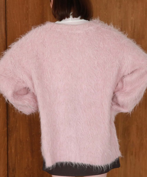 archives(アルシーヴ)の「【web限定】Vネック起毛カーディガン(カーディガン/ボレロ・レディース・グレー/ピンク/イエロー/ブルー・MEDIUM)」の5枚目の写真