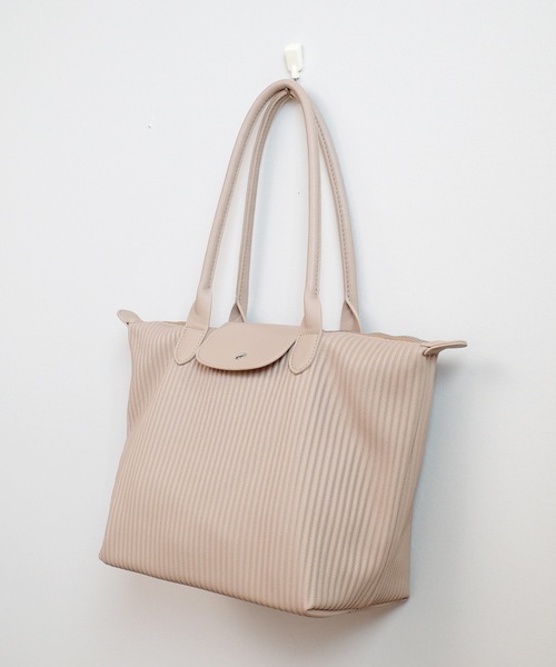 shopnikoniko（ショップニコニコ）の「合成皮革 プリーツ トートバッグ A4（トートバッグ・レディース・ホワイト/ブラック/ピンク/ベージュ・フリー）」の21枚目の写真