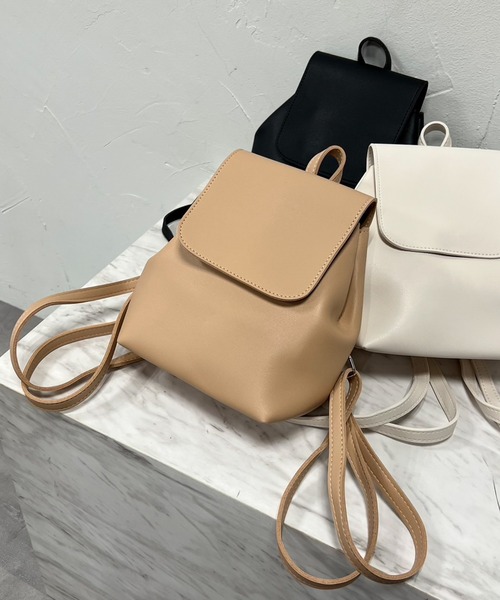 VICKY(ビッキー)の「【KOREAN ITEM】フェイクレザーリュックショルダーバッグ(ショルダーバッグ・レディース・ブラック/ピンク/オフホワイト・FREE)」の11枚目の写真