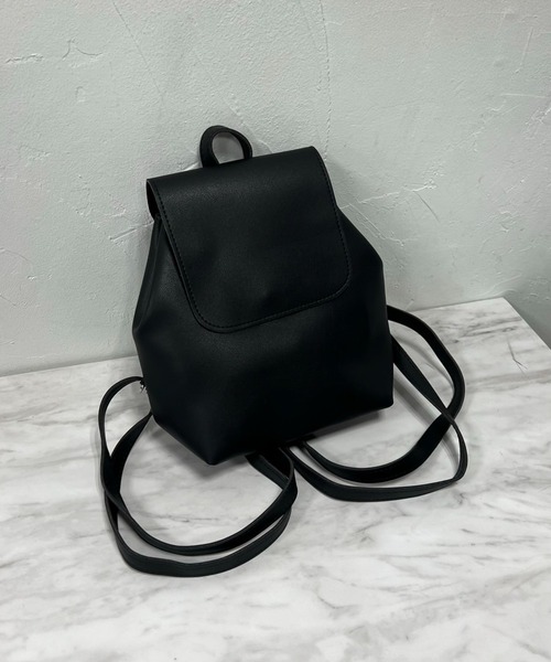 VICKY(ビッキー)の「【KOREAN ITEM】フェイクレザーリュックショルダーバッグ(ショルダーバッグ・レディース・ブラック/ピンク/オフホワイト・FREE)」の13枚目の写真