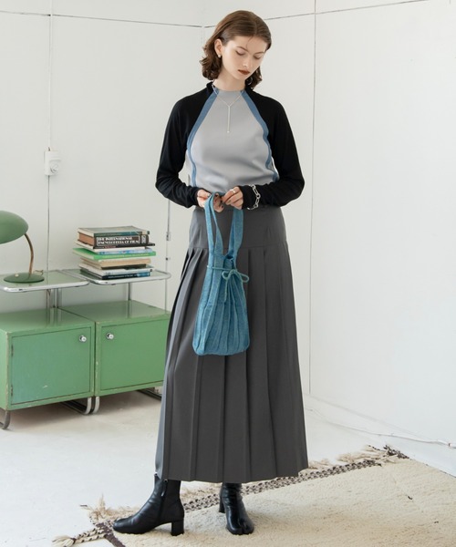 VACANCY（ヴァカンシー）の「プリーツニットバッグ（ハンドバッグ・レディース・グリーン/ブラック・FREE）」の11枚目の写真