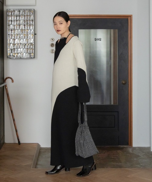 VACANCY（ヴァカンシー）の「プリーツニットバッグ（ハンドバッグ・レディース・グリーン/ブラック・FREE）」の4枚目の写真