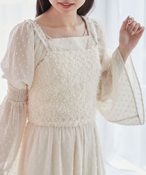 MAJESTIC LEGON（マジェスティックレゴン）の「ショルダービーズビスチェ（ベスト・レディース・グレー/ピンク/ブラック/アイボリー・MEDIUM）」の18枚目の写真