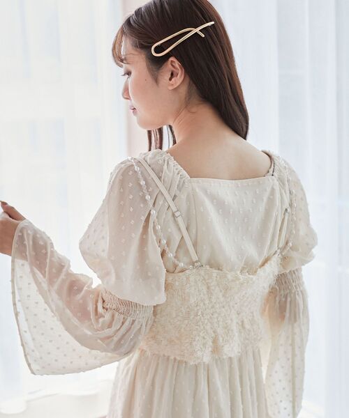 MAJESTIC LEGON（マジェスティックレゴン）の「ショルダービーズビスチェ（ベスト・レディース・グレー/ピンク/ブラック/アイボリー・MEDIUM）」の20枚目の写真