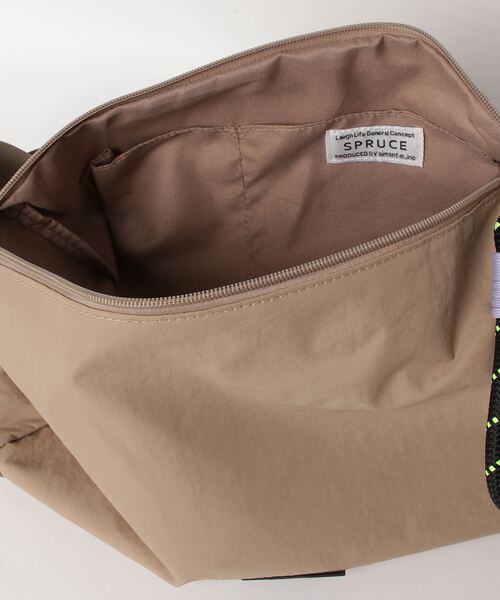 SPRUCE(スプルース)の「EM: 超軽量220g ボコダ ショルダーバッグ 旅行バッグ(ショルダーバッグ・レディース・グレー/カーキ/ブラック/ベージュ・FREE)」の10枚目の写真