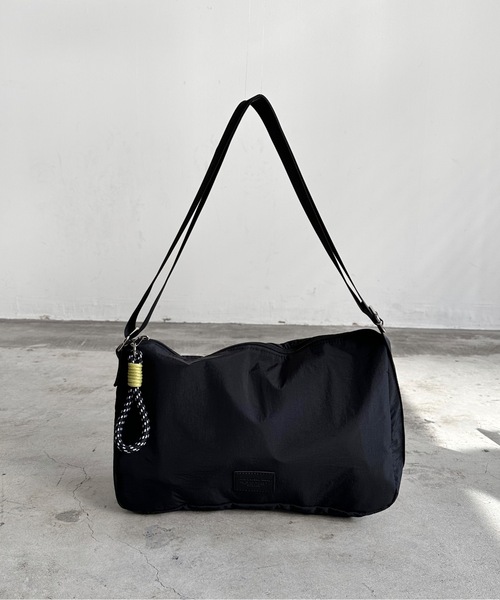 SPRUCE(スプルース)の「EM: 超軽量220g ボコダ ショルダーバッグ 旅行バッグ(ショルダーバッグ・レディース・グレー/カーキ/ブラック/ベージュ・FREE)」の21枚目の写真