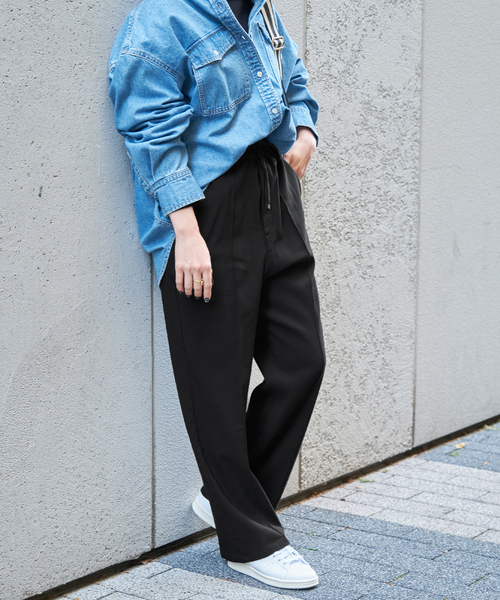 B.C STOCK（ベーセーストック）の「ウォームタッチストレッチイージーパンツ（スラックス・レディース・ホワイト/チャコールグレー/ブルー/ブラック・FREE）」の2枚目の写真