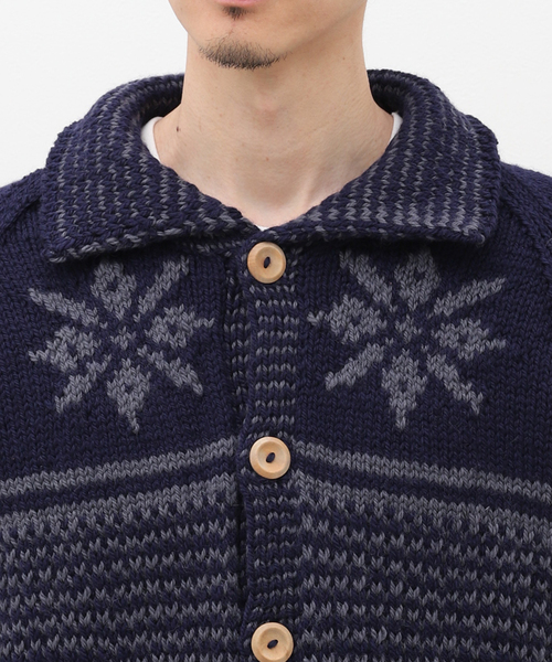 INVERALLAN（インバーアラン）の「【INVERALLAN / インバーアラン】HANDKNIT 30E（カーディガン/ボレロ・メンズ・ネイビー・40/42/44）」の6枚目の写真