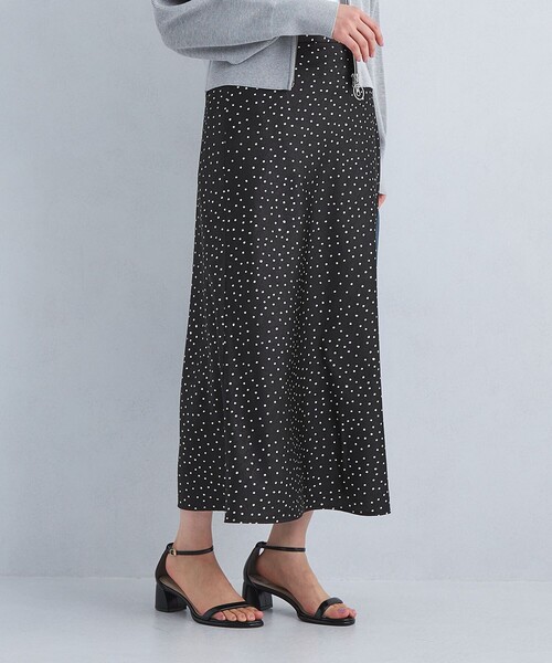 極美品グリーンレーベルリラクシング スカートスーツ M 水色系 くすみカラー green label relaxing（グリーンレーベルリラクシング）の