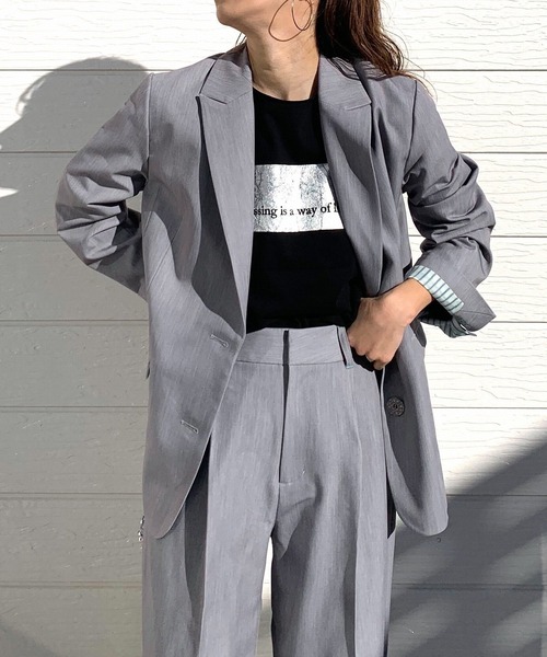 Q（キュー）の「ストレッチピークドラペルジャケット（テーラードジャケット・レディース・チャコールグレー/ライトグレー・MEDIUM）」の10枚目の写真