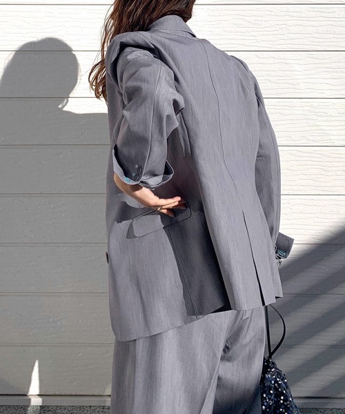 Q（キュー）の「ストレッチピークドラペルジャケット（テーラードジャケット・レディース・チャコールグレー/ライトグレー・MEDIUM）」の13枚目の写真