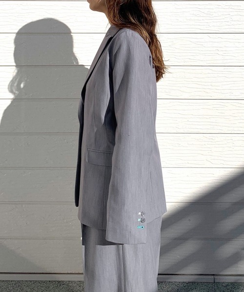 Q（キュー）の「ストレッチピークドラペルジャケット（テーラードジャケット・レディース・チャコールグレー/ライトグレー・MEDIUM）」の4枚目の写真