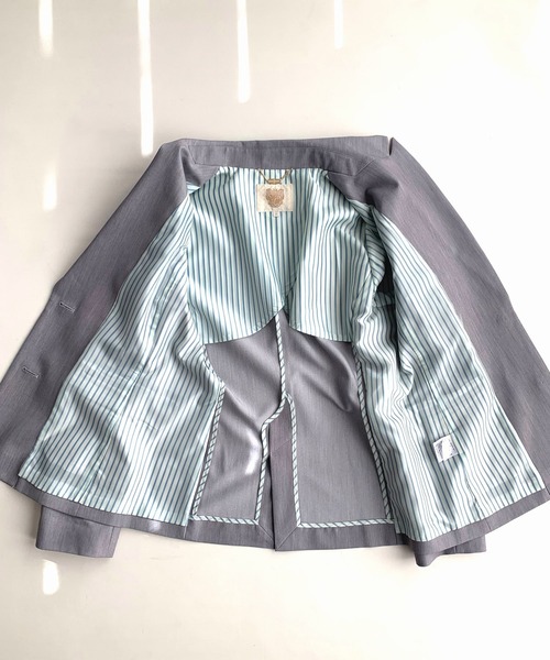 Q（キュー）の「ストレッチピークドラペルジャケット（テーラードジャケット・レディース・チャコールグレー/ライトグレー・MEDIUM）」の18枚目の写真