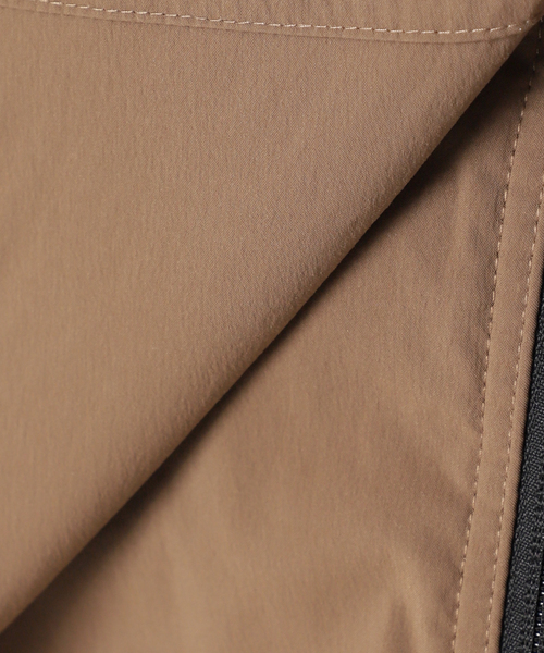 SLOBE IENA（スローブイエナ）の「《追加4/WEB限定》WASHER NYLONストレッチマウンテンパーカー（マウンテンパーカー・レディース・グレー/ベージュ系その他/ブラック/ブラウン・MEDIUM/SMALL）」の14枚目の写真