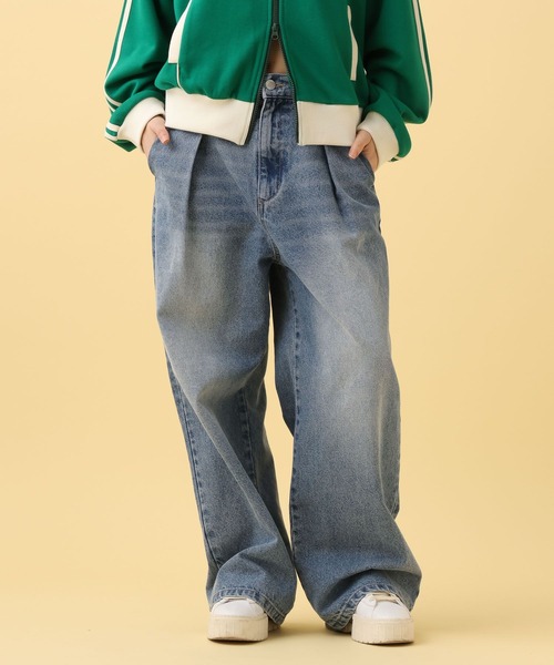 PBLIM(ページボーイリム)の「PBLIM/タックデニムパンツ(デニムパンツ・レディース・レッド/ブラック/ライトブルー・MEDIUM/LARGE)」の18枚目の写真