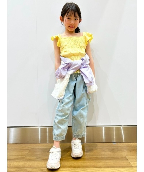 GAP（ギャップ）の「デニムカーゴパラシュートパンツ（キッズ）（デニムパンツ・キッズ・ライトインディゴブルー・S/M/L/XL/XXL/XS）」の14枚目の写真