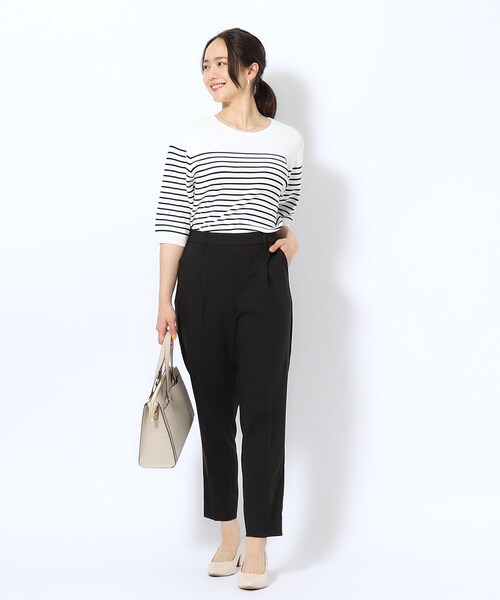 SHOO・LA・RUE（シューラルー）の「【洗える/SS-3L】すっきりキレイにかっこよく 大人のテーパードパンツ（その他パンツ・レディース・ブラック/ネイビー系2/グリーン系/グレー系1/ベージュ・01/02/03/04/05/10）」の12枚目の写真