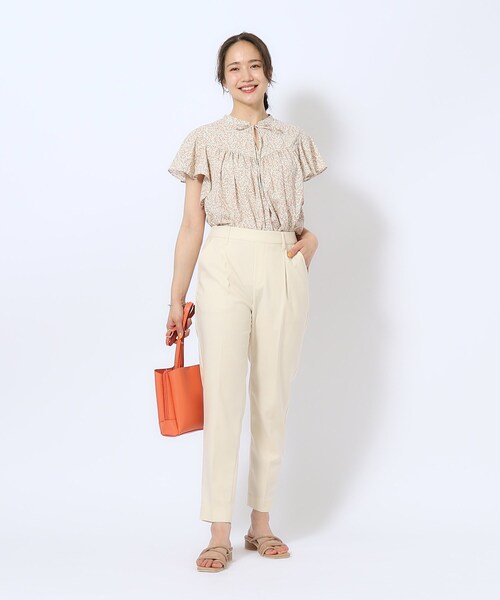 SHOO・LA・RUE（シューラルー）の「【洗える/SS-3L】すっきりキレイにかっこよく 大人のテーパードパンツ（その他パンツ・レディース・ブラック/ネイビー系2/グリーン系/グレー系1/ベージュ・01/02/03/04/05/10）」の20枚目の写真