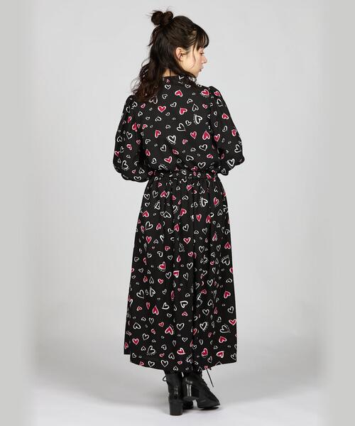 To b. by agnes b.（トゥービーバイアニエスベー）の「スプリンクルハートブラウス（シャツ/ブラウス・レディース・ブラック・38/36/40）」の11枚目の写真