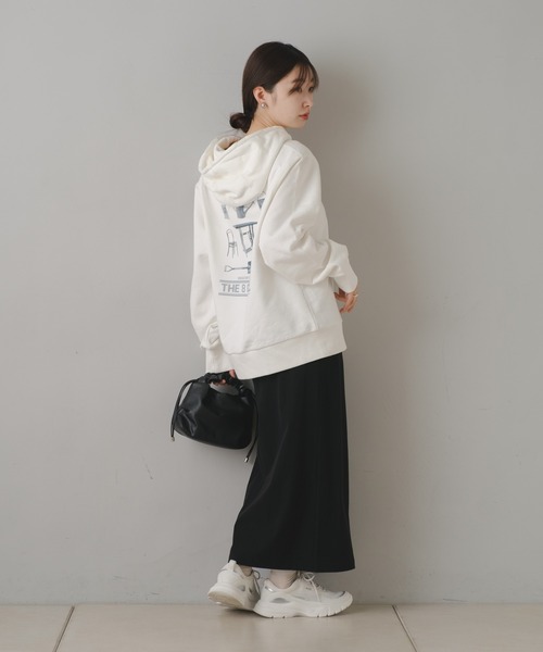 Kastane（カスタネ）の「【M.Lサイズ/ユニセックス】B 8GARDEN ロゴフーディー（パーカー・レディース・ブラック/ホワイト系その他/ブルー/グレー・L/M）」の21枚目の写真