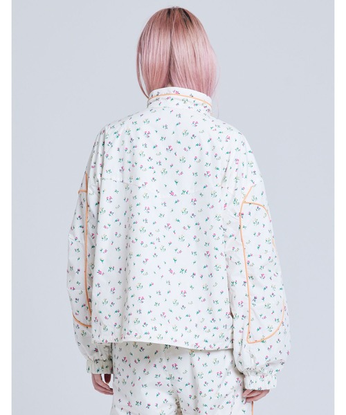 LITTLE SUNNY BITE フローラル ナイロンジャケット 花柄 Little sunny bite（リトルサニーバイト）の「floral nylon jacket