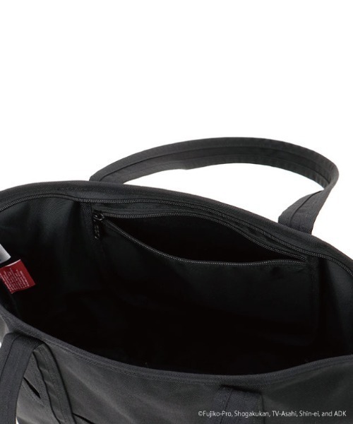 Manhattan Portage（マンハッタンポーテージ）の「Tompkins Tote Bag Doraemon 2024（トートバッグ・レディース・ブラック・MEDIUM）」の7枚目の写真